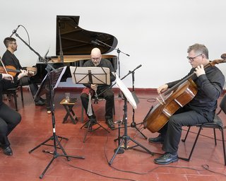 Concierto Cuarteto para el fin del Tiempo en el EPM "La Perla".