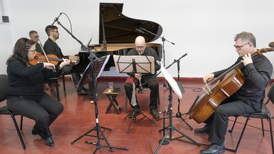 Concierto Cuarteto para el fin del Tiempo en el EPM "La Perla".