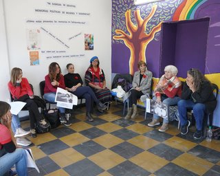 Taller “Memorias políticas de mujeres y disidencias”.