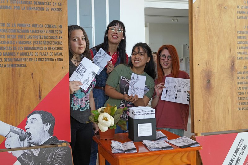 Fanzine sobre la muestra "Miseria Planificada"