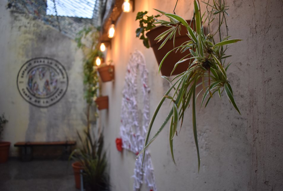 Patio Marta Irene Martínez