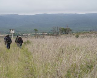 Caminata por los alrededores del Sitio Histórico La Perla